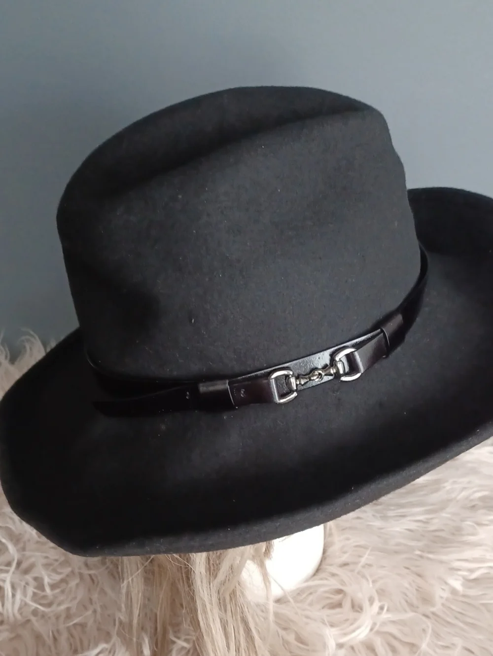 Massimo Dutti Stylish Wool Hat